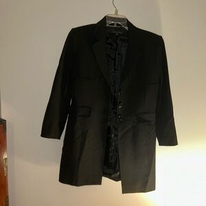 Long black and elegant jacket coat!